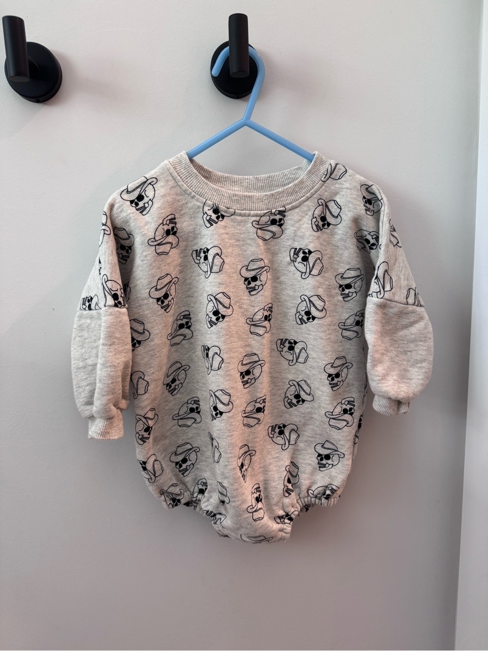 Discontinued Brixton Phoenix ‘Rolling Stone’ Infant Bubble Romper — 12/18 Months